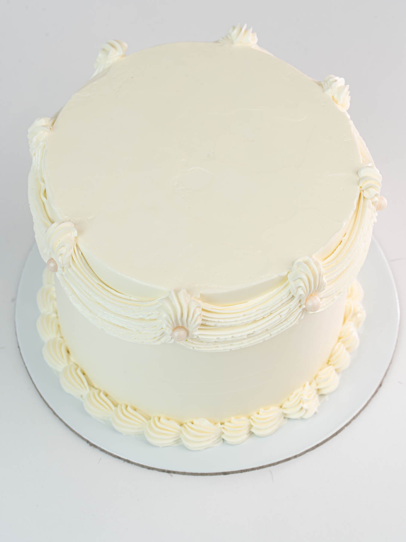 PASTEL RED VELVET - Lolita Bakery