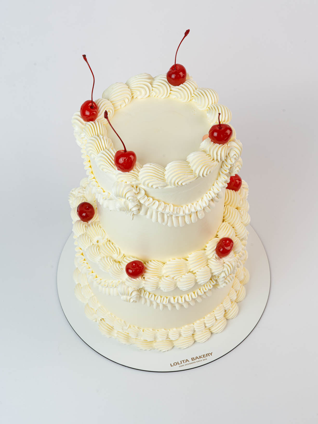 Vintage Wedding Cake with Cherrie