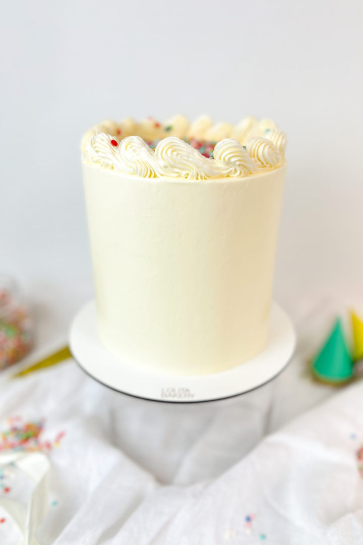 VAINILLA VEGAN CAKE - Lolita Bakery