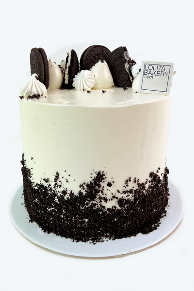 COOKIES & CREAM VEGAN CAKE - Lolita Bakery