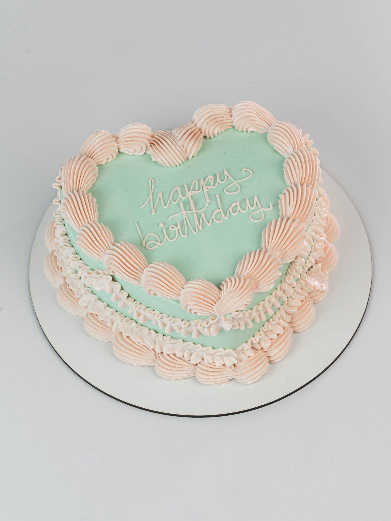 Pasteles veganos corazon y vintage