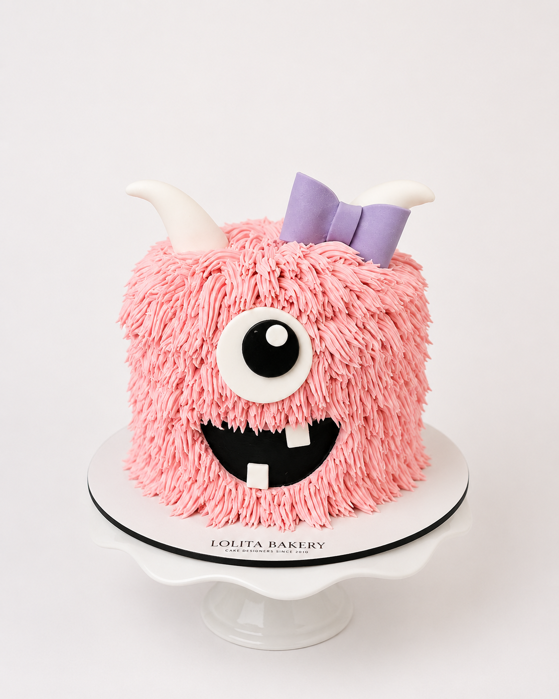 VEGAN MONSTER FLUFY CAKE