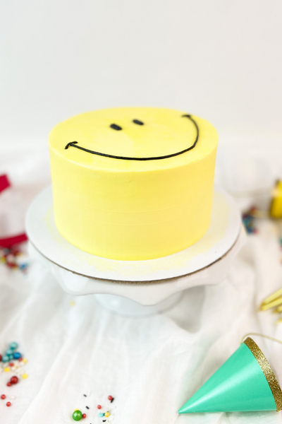 SMILEY MINI CAKE LOLITA BAKERY