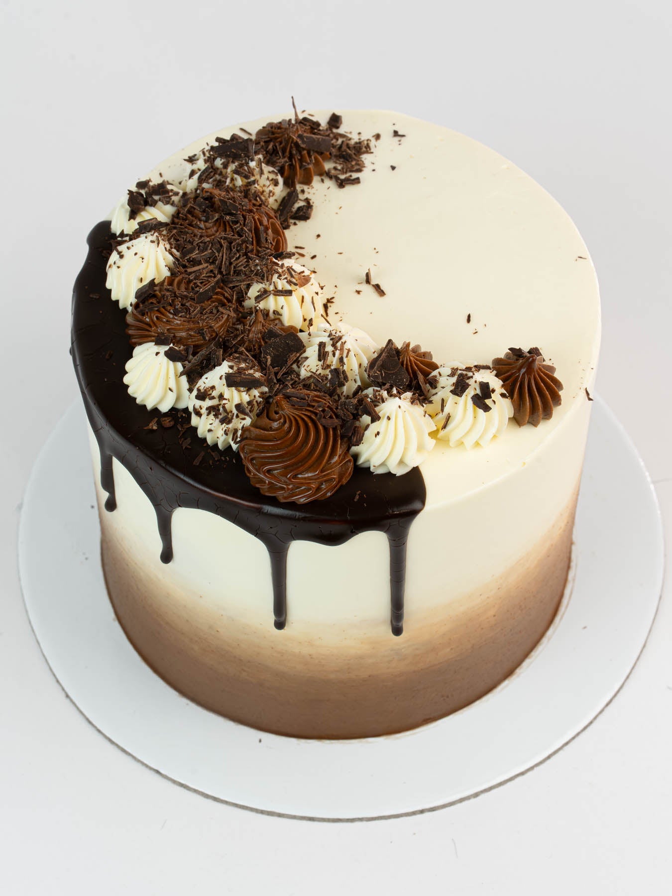 PASTEL CHOCOLATE + VAINILLA - Lolita Bakery