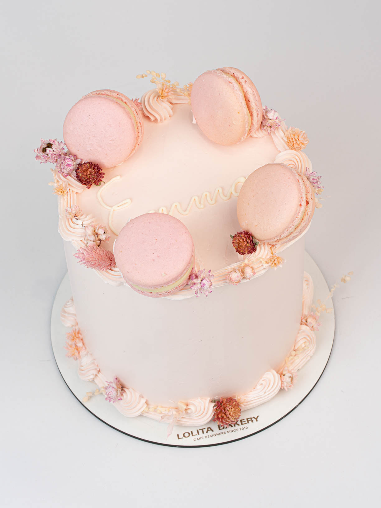 BOHEME CAKE WITH GREEN FLOWERS