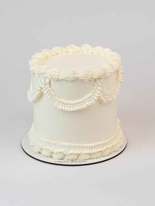 VINTAGE COQUETTE CAKE – PINK