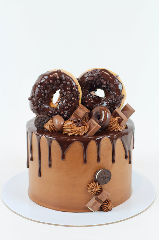 PASTEL DONUTCAKE - Lolita Bakery