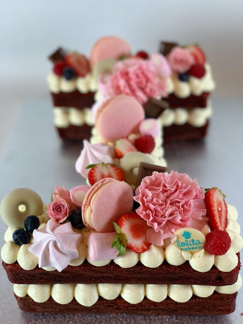 PASTEL LETRA (solo una) - Lolita Bakery