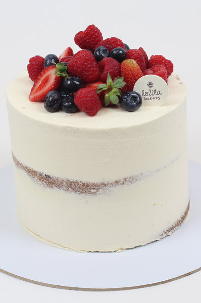 VANILLA & BERRIES VEGAN CAKE - Lolita Bakery