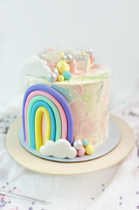 PASTEL ARCOIRIS - Lolita Bakery